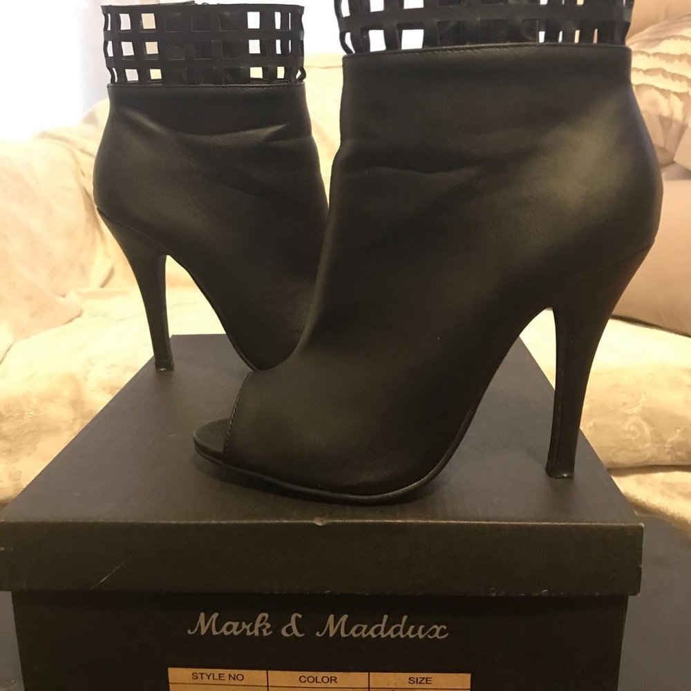 Mark & Maddux Leather Boots